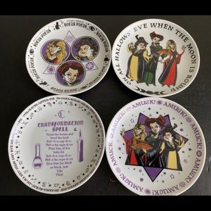 Disney Hocus Pocus Plates